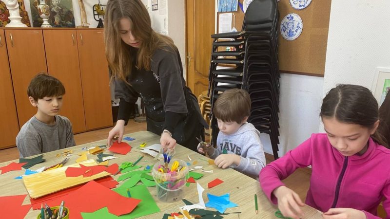 В студии «Арт-приключения» делали орден своими руками