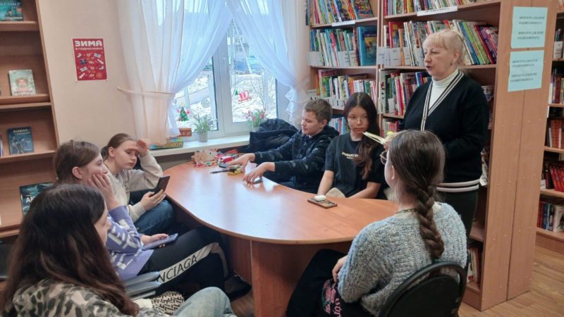 В Орешковской библиотеке прошел урок мужества