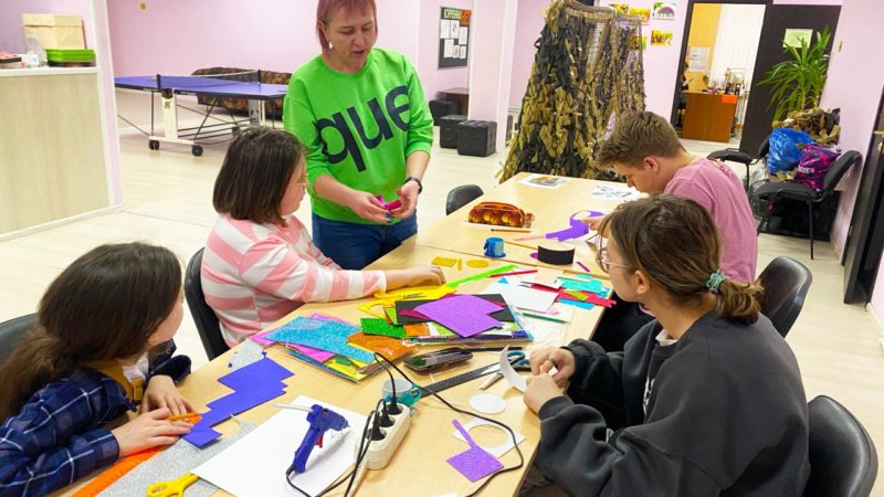В Горбовском СДК состоялся мастер-класс «Чашечка в подарок»