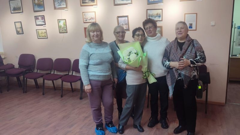 Ружан приглашают посмотреть выставку картин Аллы Хайдаршиной