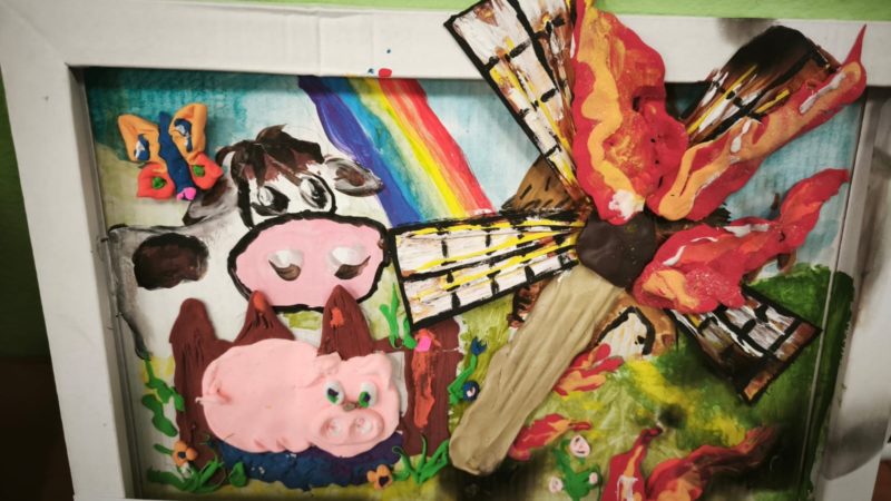 Тучковские дошколята участвуют в творческом конкурсе по пожарной безопасности