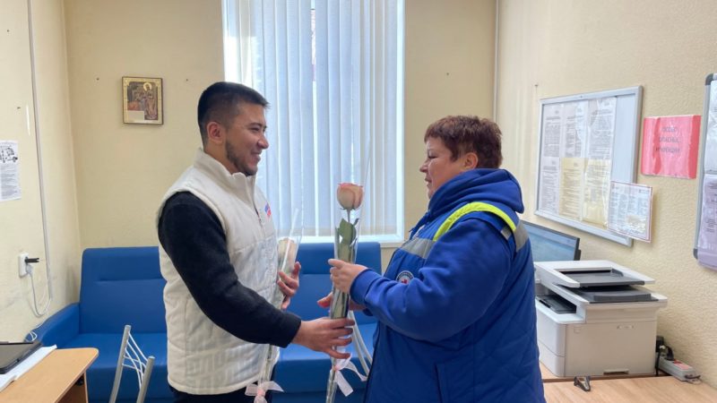 Сотрудников подстанции СМП Рузы поздравили с Днем фельдшера