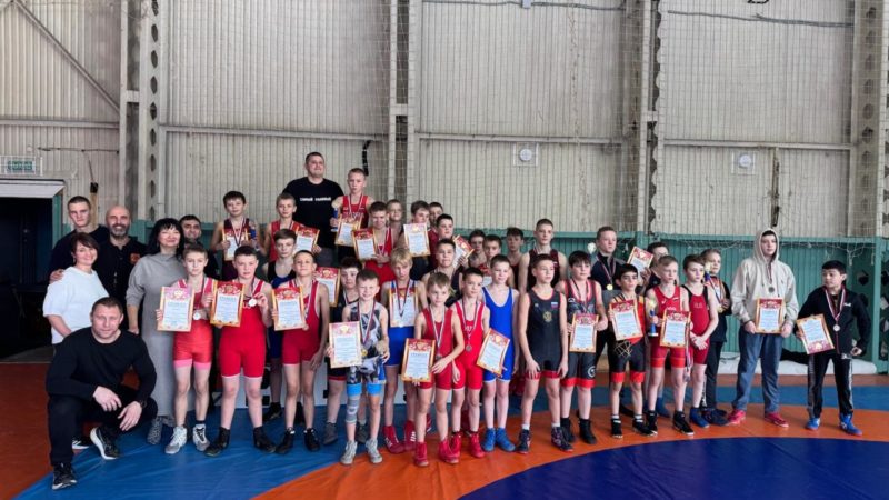 Прошло открытое первенство Рузского округа по вольной борьбе