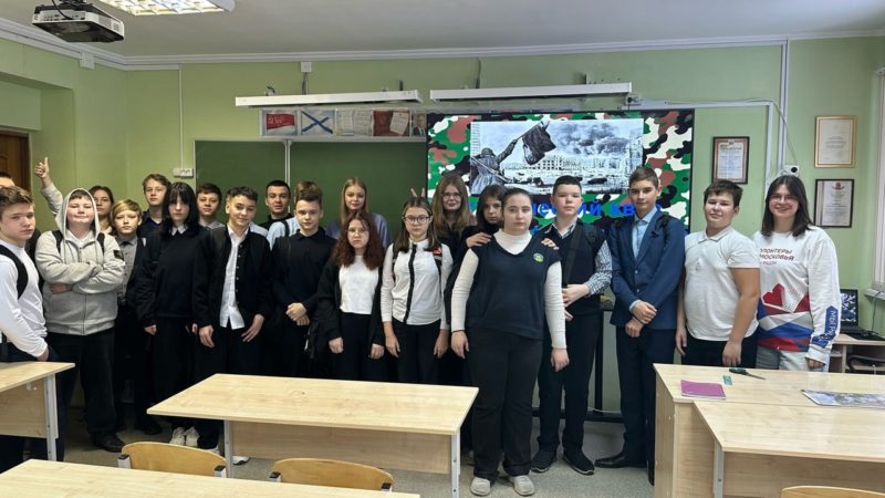 Волонтеры провели квизы для рузских школьников