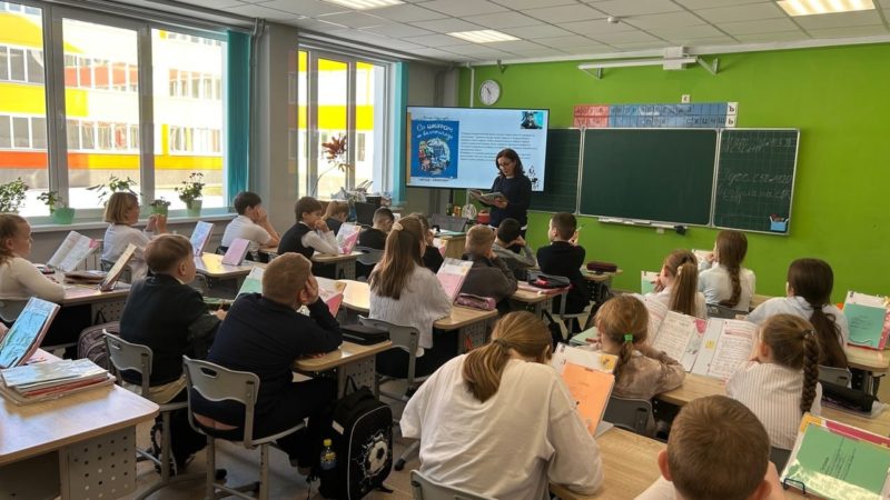 В Тучково прошло занятие «О драконах, котах и ребятах»