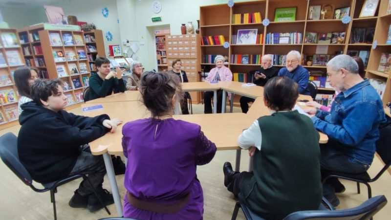 Тучковский литературный клуб отметил день рождения Николая Дмитриева