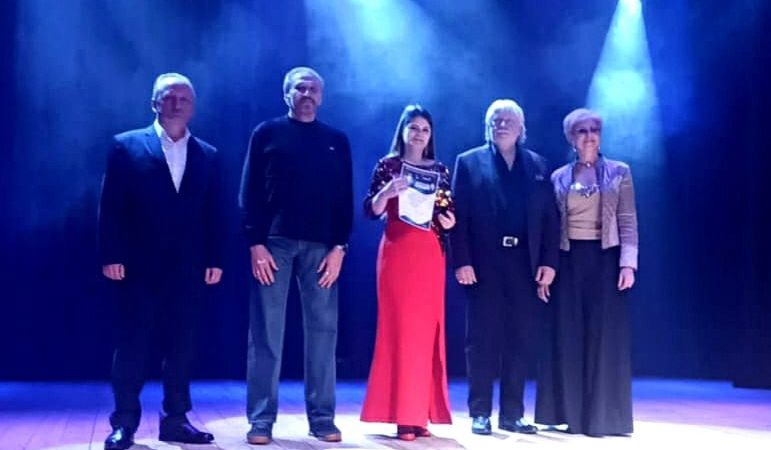 Руководитель дороховской студии «Комильфо» стала Лауреатом фестиваля «Гуляй и пой, душа»