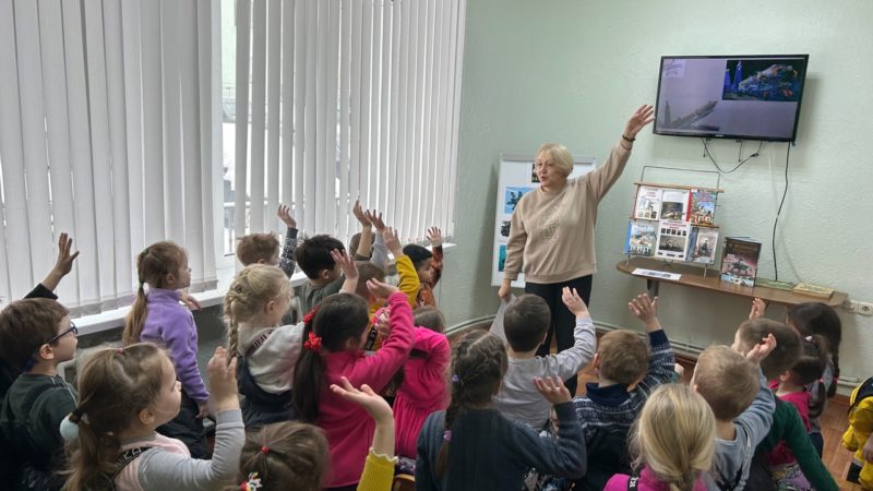 В Тучковской детской библиотеке прошла познавательно-игровая программа