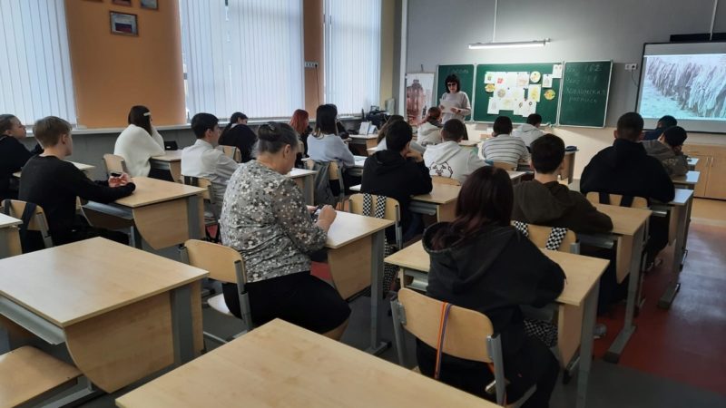 В Тучково рассказали о преступлениях ХХ века против человечества