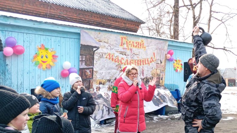 В Покровском прошли масленичные гуляния