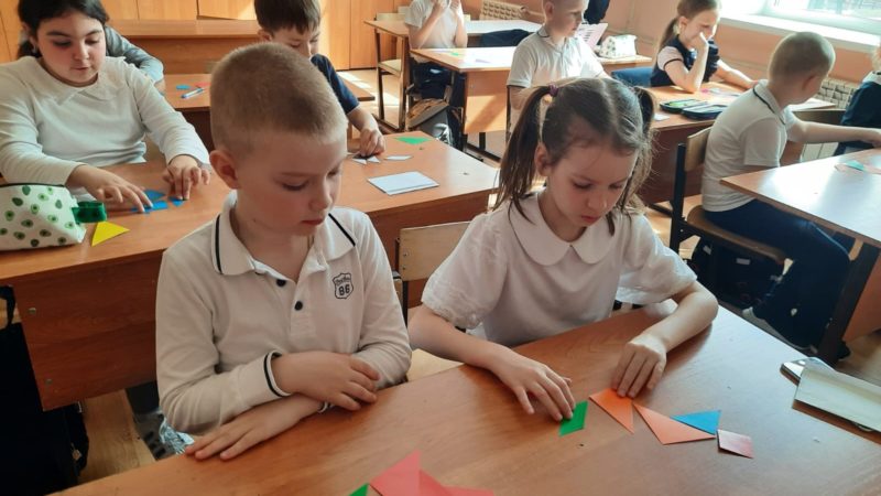 Тучковские первоклассники развивали пространственное мышление и творческие способности