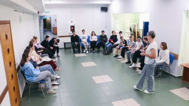 Вожатые клуба «Каникулы в Молодежке» готовятся к летнему сезону