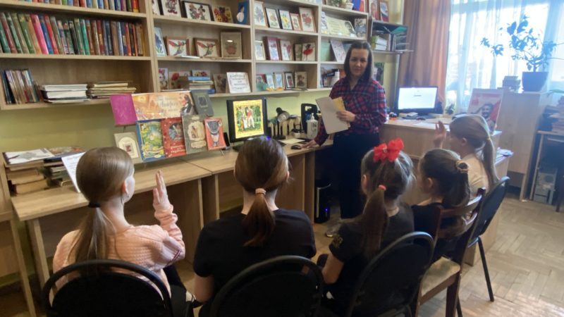 Юные космодемьянцы показали себя знатоками творчества Андерсена