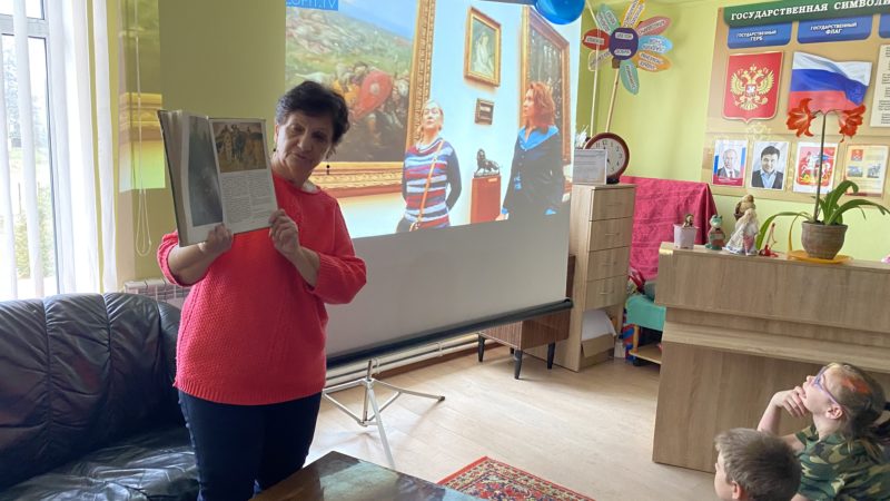 В Брикетской библиотеке путешествовали по сказкам с помощью картин Васнецова  