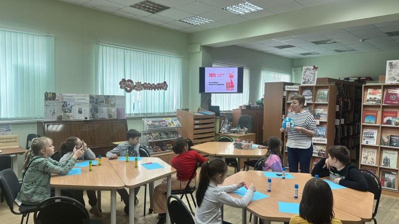 В Тучковской библиотеке говорили о Великой Отечественной войне и провели мастер-класс