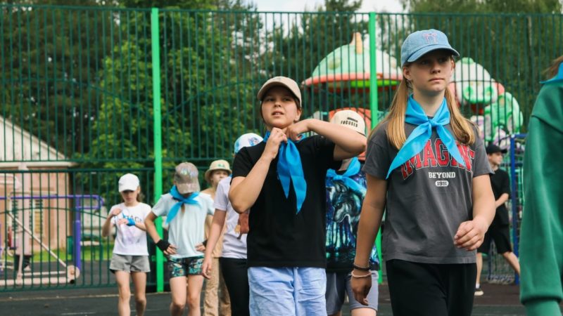 Насыщенный день прошел в летнем лагере Молодежного центра