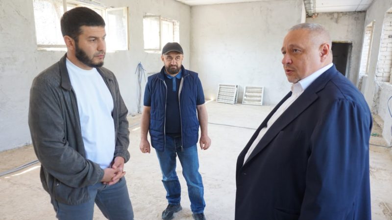 Глава Рузского округа проконтролировал ход ремонтных работ в детском саду посёлка Колюбакино