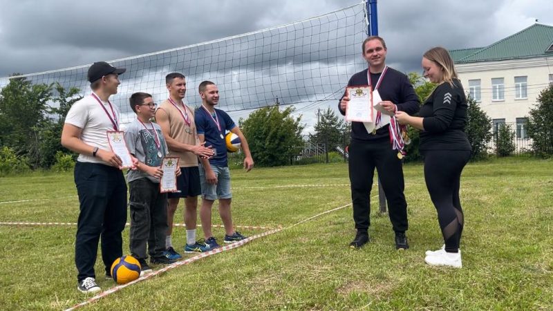 Колюбакинцы участвовали в спортивной программе