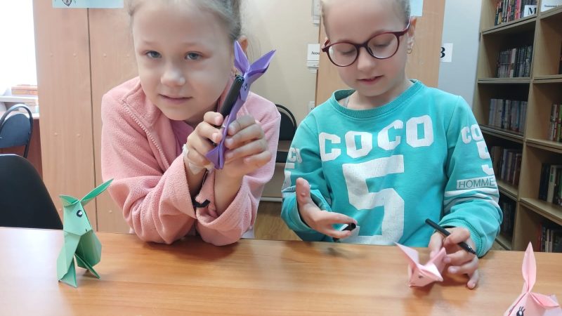 Юные орешковцы осваивали технику оригами