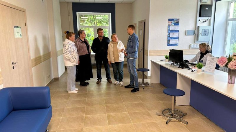 Единороссы пообщались с медицинским персоналом Колюбакинской поликлиники