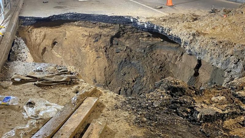 Прорыв на Федеративной улице в Рузе планируется устранить в кратчайшие сроки