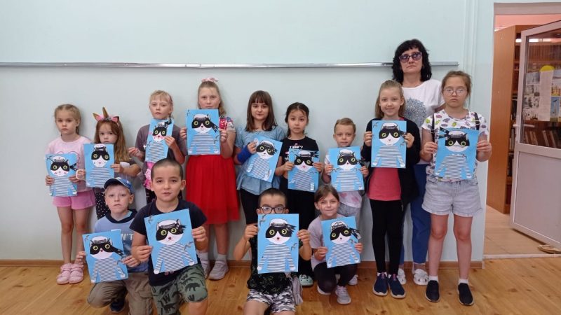 В Тучковской библиотеке делали аппликации морских котов