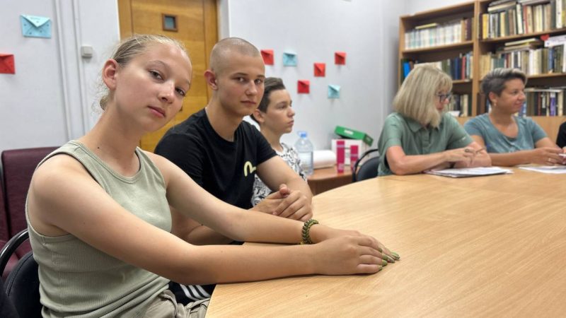 В Молодежке обсудили мероприятия и экскурсии, запланированные на третью смену клуба «Каникулы в Молодежке»