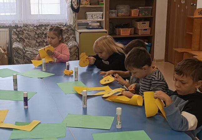 Для дороховских дошколят провели увлекательный мастер-класс