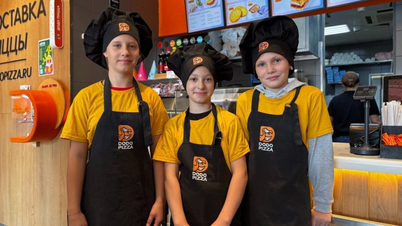 Юные ружане учились готовить пиццу