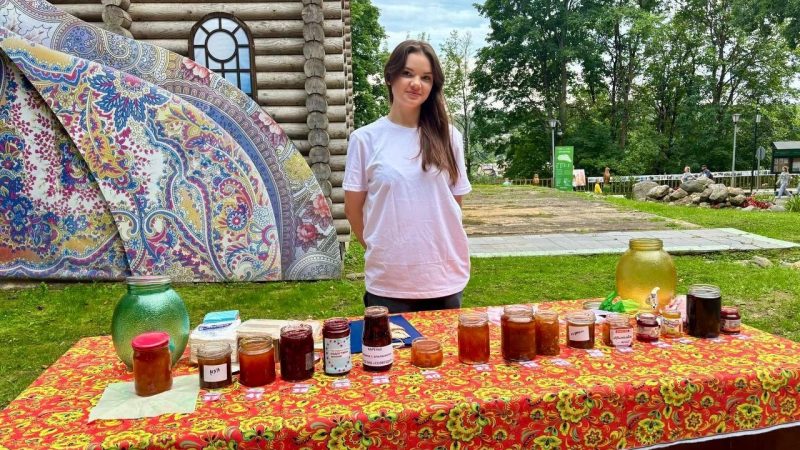 Молодая гвардия помогла в организации праздника на Городке