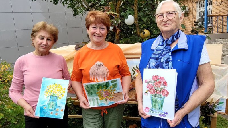 Рузских долголетов приглашают на занятия в арт-мастерскую «Вдохновение»