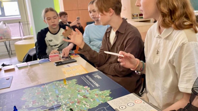 Тучковские школьники участвовали в турнире по игре «Мое Подмосковье»