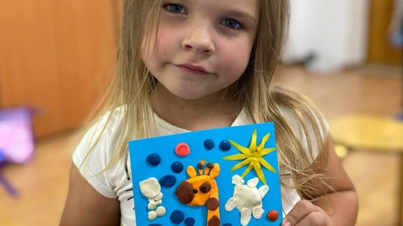 Юные тучковцы занимались пластилинографией