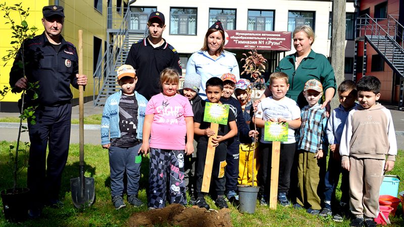 С рузскими дошколятами провели акцию «Лес Победы»