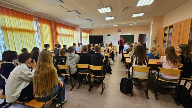 Практический урок по оказанию первой помощи в Гимназии №1 Рузы