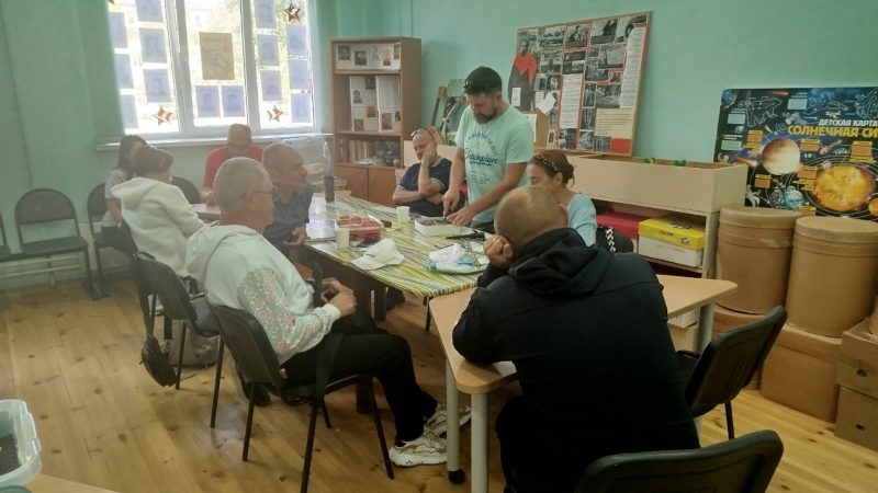 В тучковском клубе «Берег» рассуждали о семейных отношениях