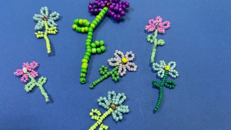 Занятие в тучковской студии «Волшебный бисер» посвятили красоте осени