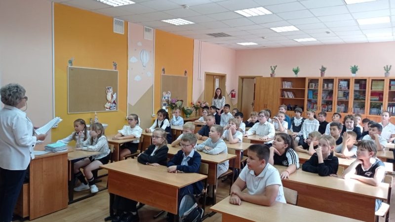 Для тучковских школьников провели урок «Пусть всегда будет солнце!»