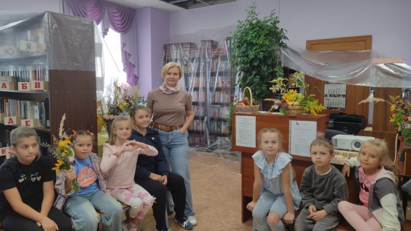 Юные колюбакинцы погрузились в мир флористического искусства