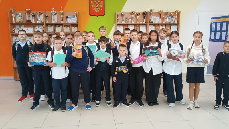 Благотворительная акция «Собери ребёнка в школу» в Тучковской школе