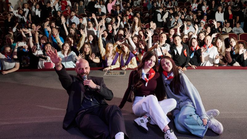 Юные ружане побывали на паблик-токе «Мы будущее. Сила смыслов»  