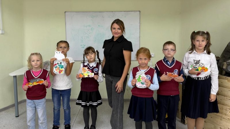 Для учеников Нестеровского лицея провели мастер-класс «Осень. Такая осень»