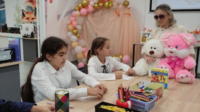 Мастер-класс «Любимая игрушка» провели для юных ружан