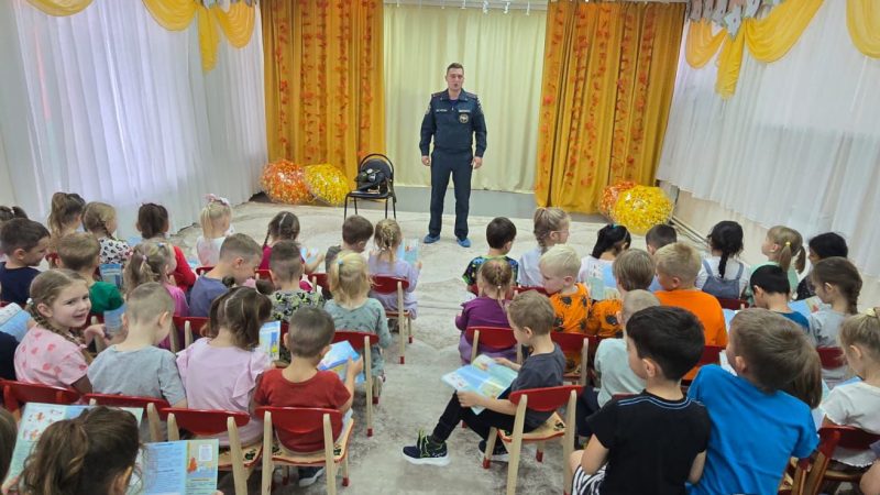 Тучковских детсадовцев ознакомили с индивидуальными средствами защиты