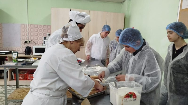 Тучковские школьники участвовали в профориентационном занятии