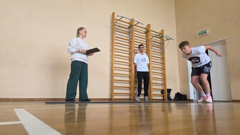 В Колюбакинской школе прошла сдача нормативов ГТО