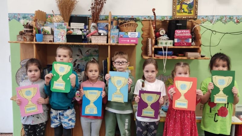 Творческий мастер-класс ко Дню отца в ДО «Беляная Гора»