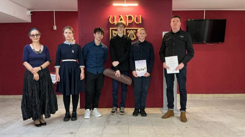 Преподаватель Дороховской ДШИ Дмитрий Гиренко стал лауреатом I степени на Всероссийском конкурсе педагогического мастерства