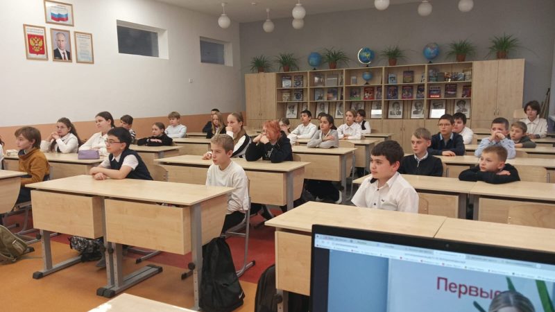 Внеурочное занятие «Разговоры о важном» в Тучковской СОШ №1