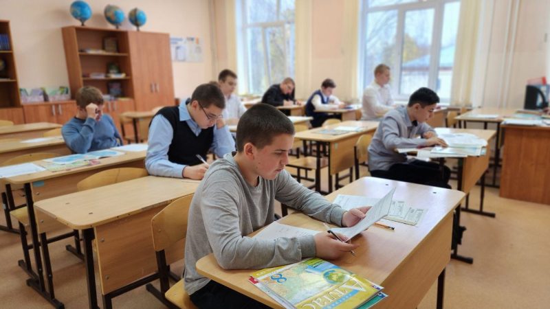 Пробный ОГЭ по географии в Рузской школе №3: проверка готовности к экзаменам